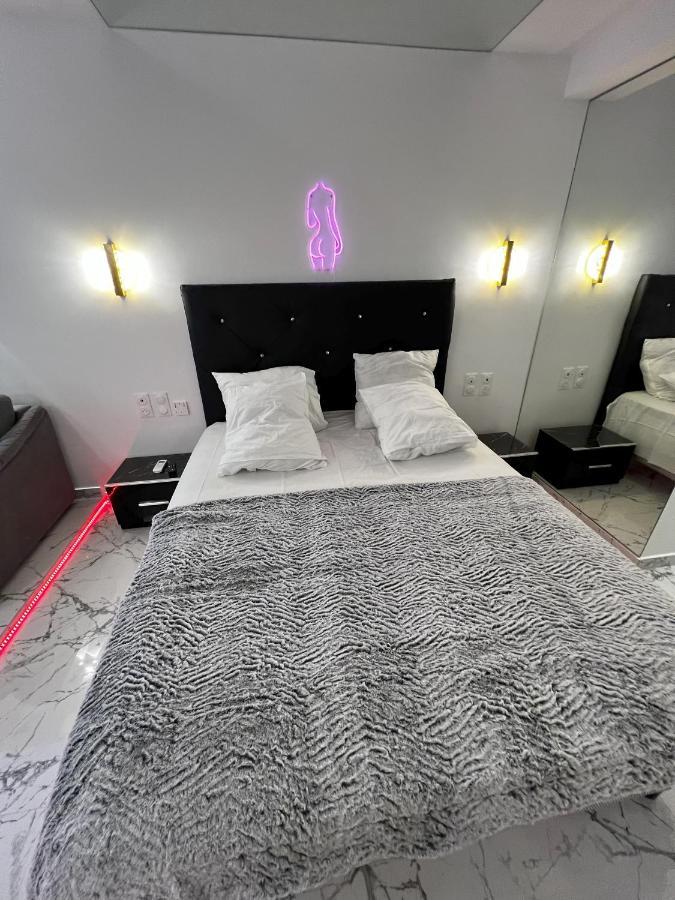 Fetish Studio Agde Zewnętrze zdjęcie